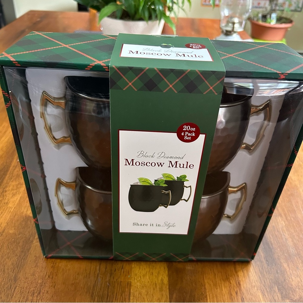Black Diamond Moscow Mule 4-Piece Gift Set Hammered Mugs - Picture 8 of 14